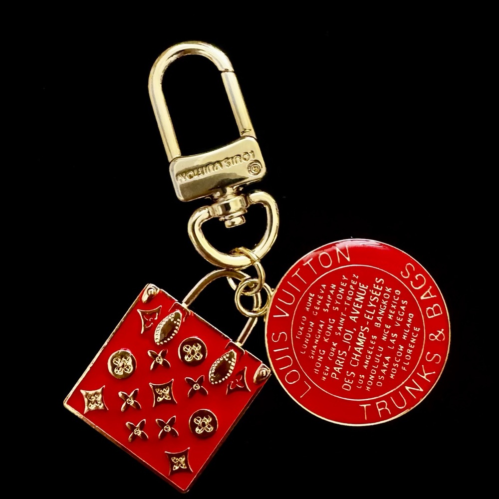 LOUIS VUITTON KEY CHAIN BAG CHARM